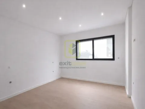 Apartamento T2 Duplex em Aveiro