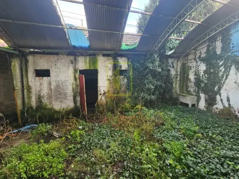 Moradia Térrea em Eixo