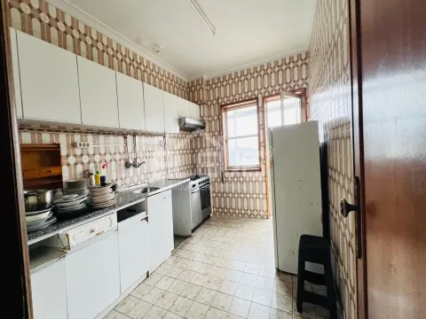 Apartamento T3 Valbom