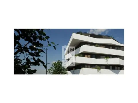 Apartamento T4