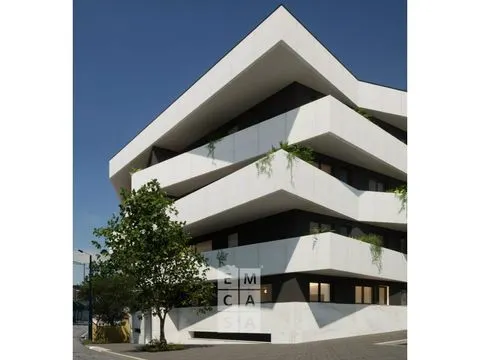 Apartamento T4