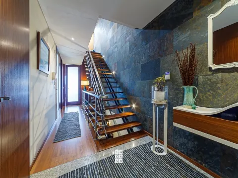 Moradia em Banda T3+1