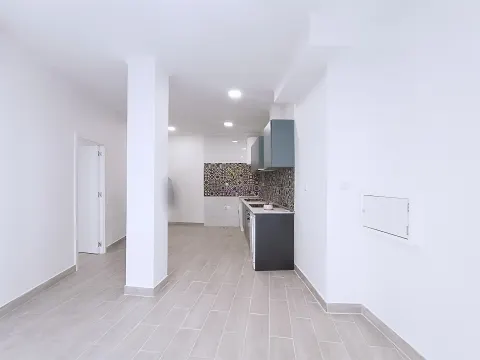 Refurbished 1 bedroom apartment equipped in Sacavem