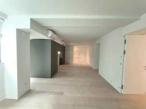 T2+1 em Empreendimento de luxo com piscina