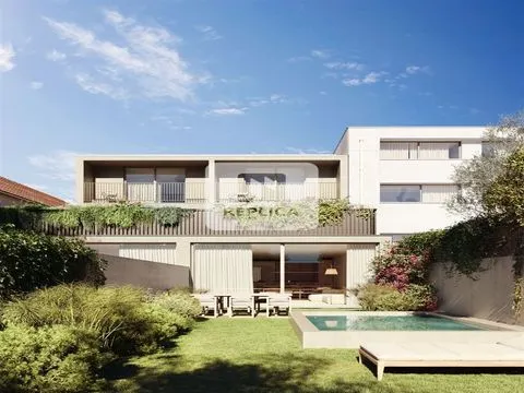 Maison dans village 4 Chambre(s) Triplex