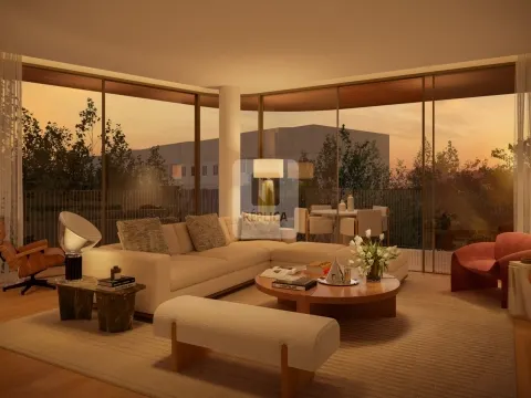 Two bedroom flat with 150m2 private garden at the Foliage Development in Foz do Douro