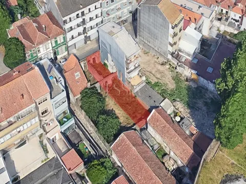 Land in Paranhos with approved PIP in Porto