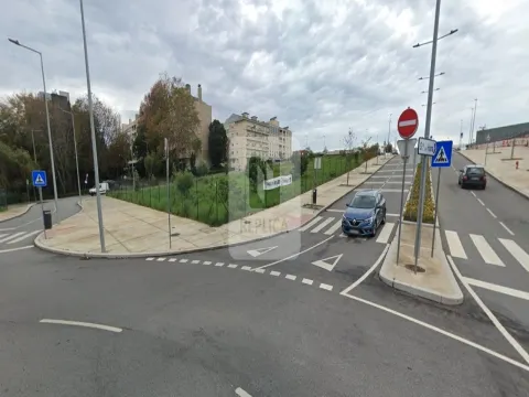 Terreno para Construção em Matosinhos com Alvará Aprovado