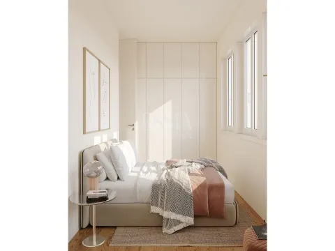 3-Bedroom Duplex Apartment at Egas Moniz 209