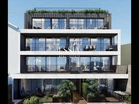 Apartamento de 3 dormitorios con terraza en Leça da Palmeira