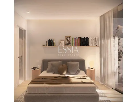 Apartamento de 3 dormitorios con terraza y balcón en Miramar