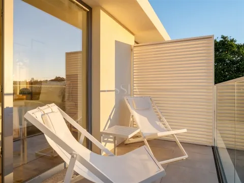 Maison Duplex T2 avec Balcon et Terrasse au Fervença Palace
