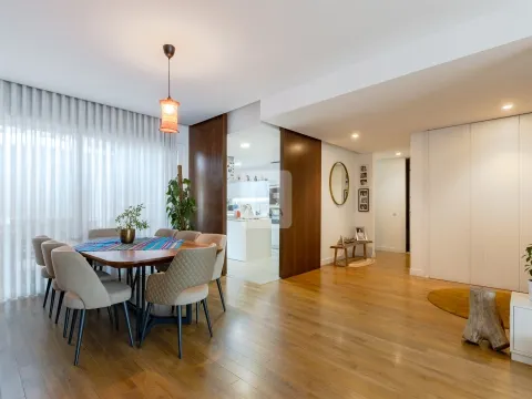 Maison de luxe de 4 chambres avec jardin et terrasse à Senhora da Hora