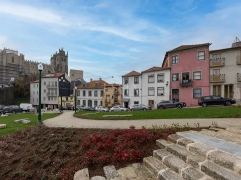 Immeuble avec Rentabilité dans le Centre de Porto
