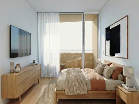 1 Bedroom Apartment with Balcony at Metro Life Apartments