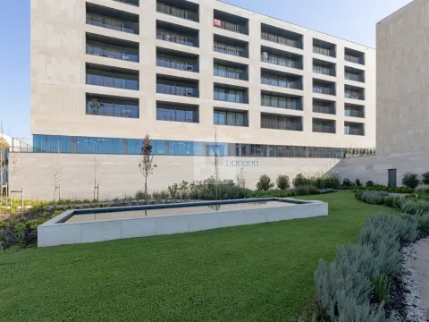 Appartement 2 Chambres dans une Résidence avec Piscine à Canidelo