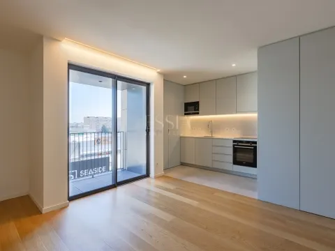 Appartement 2 Chambres dans une Résidence avec Piscine à Canidelo