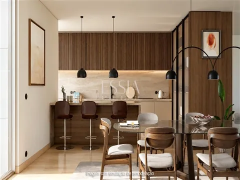 4-Bedroom Apartment in Quinta do Sardão, Gaia