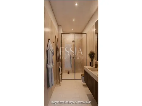 4-Bedroom Apartment in Quinta do Sardão, Gaia