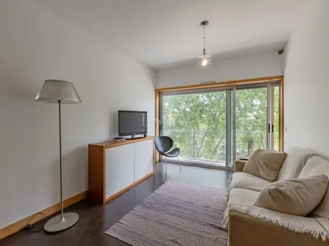3 Bedroom Apartment for Rent with Douro River Views