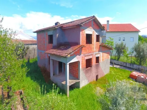 Piece of Real Estate T5