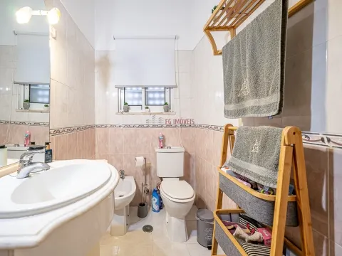 Moradia Geminada T3+1