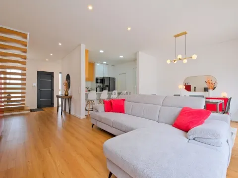 Avskilt hus 4 Sovrum