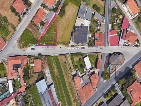 Lote Terreno para construção moradia individual em Grijó