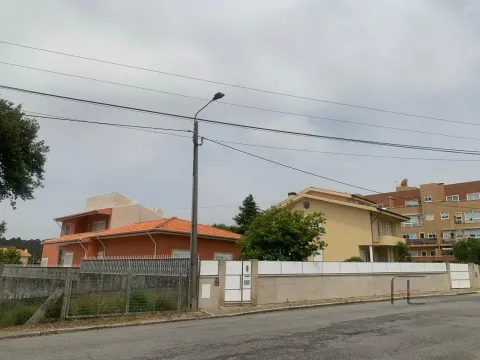 Moradia T4