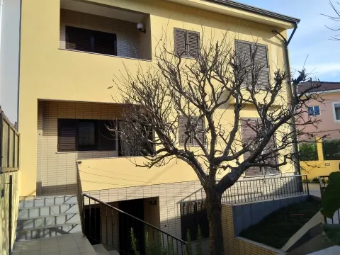 Maison 4 Chambre(s)+1