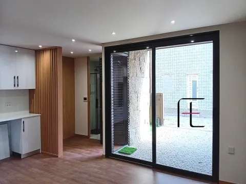 Semi-detached house T2