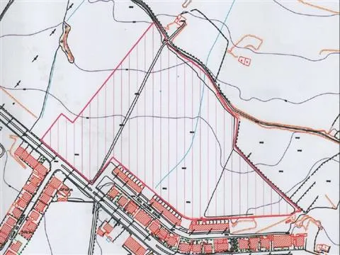 Terreno de 57.750 m² - 10.000 m² de Área Urbana | Centro de Vila Flor, Bragança