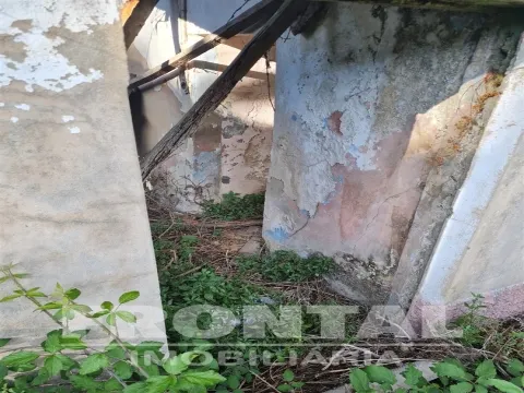 Terreno Urbano com Ruína em Gaveto | Águas Santas, Maia, Porto