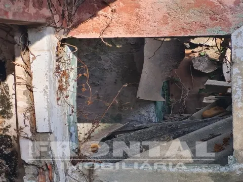 Terreno Urbano com Ruína em Gaveto | Águas Santas, Maia, Porto