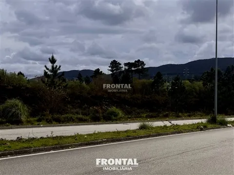 Terreno Industrial em Campo