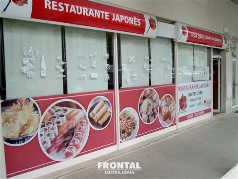 Loja 147m² Águas Santas | Montra Ampla | Ideal Comércio