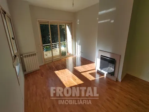 Apartamento T3 em Excelente Estado | Ramalde, Porto
