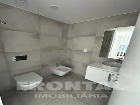2-Bedroom Apartment with Parking Space | Rental – Porto University Campus