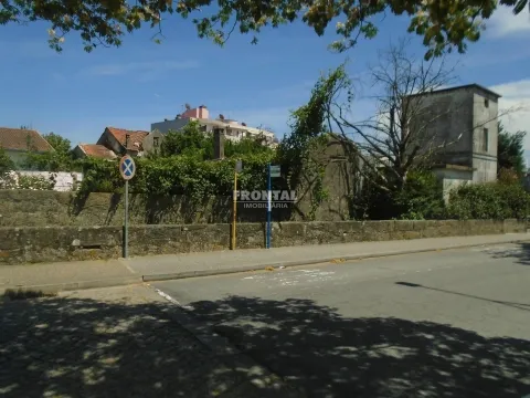 Urban Land - High-Rise Construction | Maia City Center, Maia