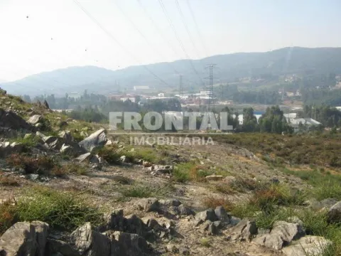 Terreno com 70.616 m² para comércio ou apoio a indústria | Zona Industrial de Campo, Valongo.