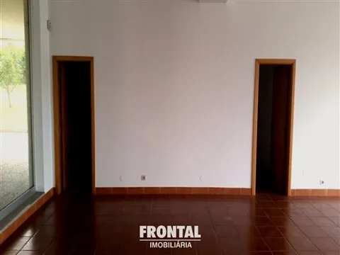 Local commercial