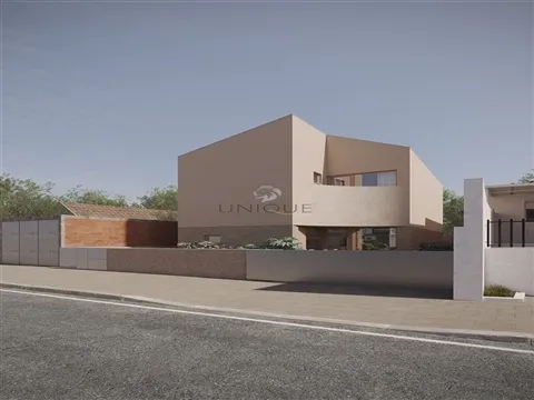 Terreno com Projeto Aprovado para Moradia Independente em Ílhavo