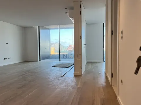 Apartamento T2 em Canidelo, Lavadores | Varandas, Sustentabilidade e Praia