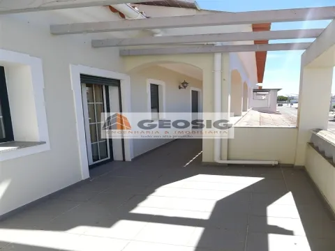 Maison jumelée 4 Chambre(s)