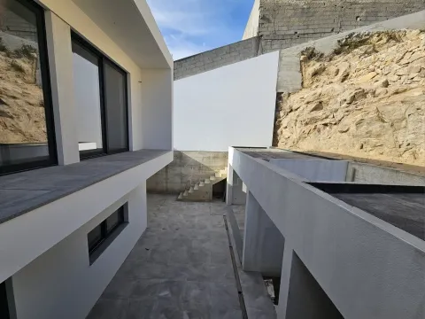 Moradia T3-Construção