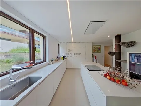 Luxury 3-Bed Apartment at Quinta Marques Gomes | Golden Hour Real Estate