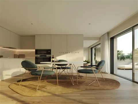 Modern 1-Bedroom Apartment with Balcony in Mafamude, Gaia