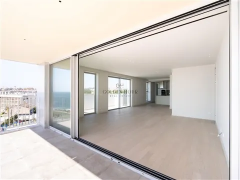 Penthouse T4 Duplex de Luxo em Gaia | Golden Hour Real Estate