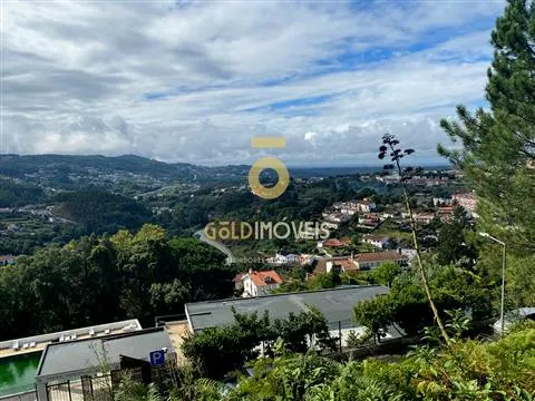 Landbesitz >=10 Schlafzimmer