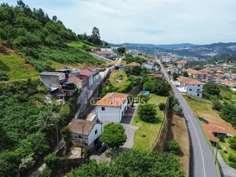 kleiner Landbesitz 6 Schlafzimmer